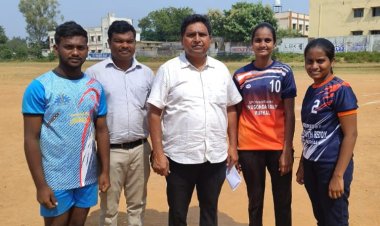 కబడ్డీ పోటీలకు ఆదర్శ పాఠశాల విద్యార్థులు