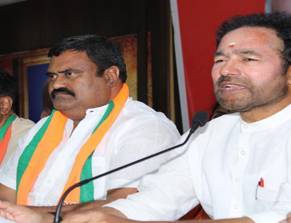 నక్సల్స్ ప్రభావిత జిల్లాల్లో ఇక వెలుగులు